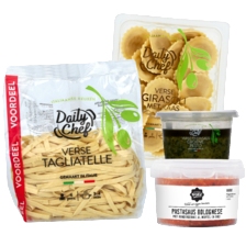 Daily Chef verse pasta
pak à 250/400 gram,
Daily Chef groene pesto pastasaus
bakje à 180 gram
of Noordertrots pastasaus
bakje à 